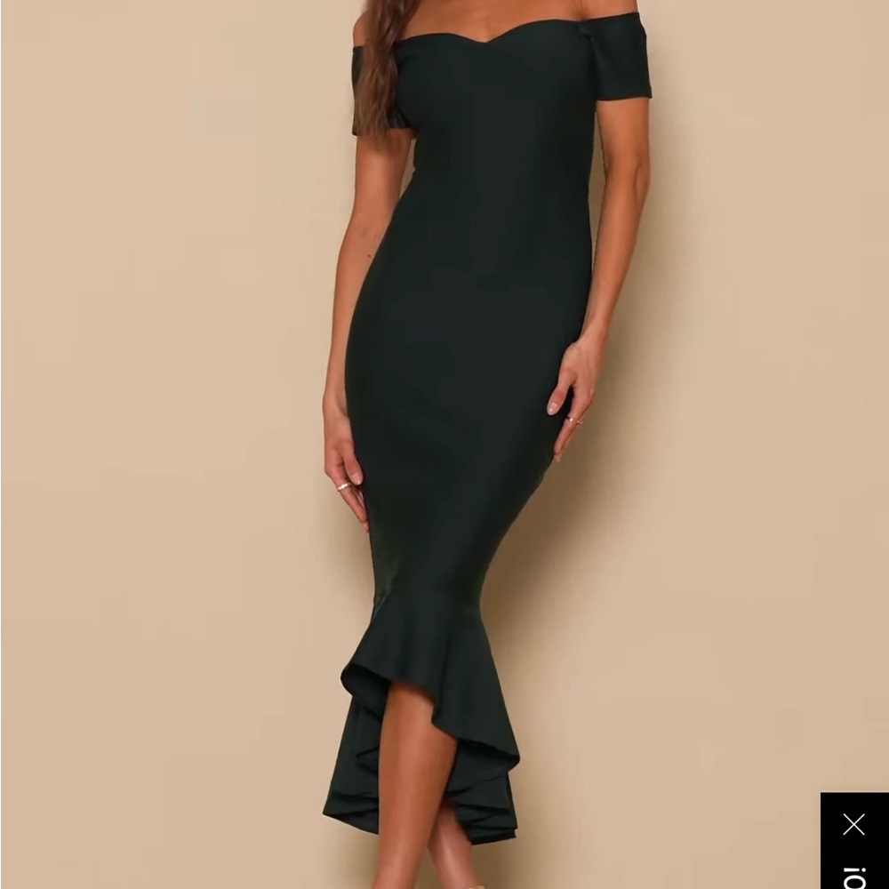 Lulu's Green Ruched Off-Shoulder Bodycon Midi Dress